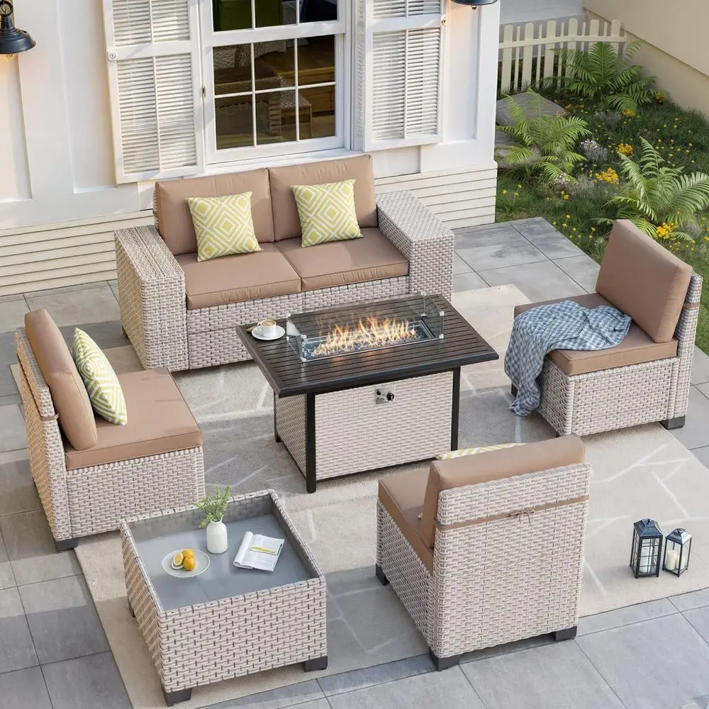 Outdoor Furniture Set With Fire Pit - 7点セットの屋外パティオ家具セット（ファイヤーピット、セクショナルソファ、ガラス製コーヒーテーブル、カーキ色の籐製カウチ付き）