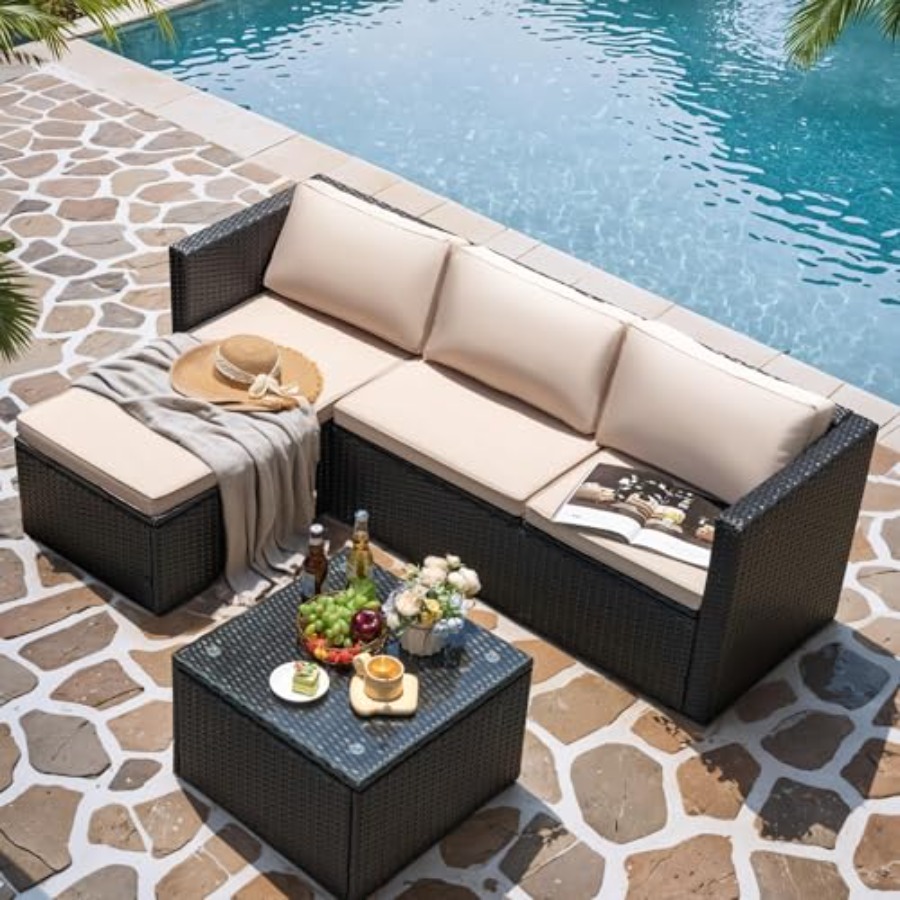 屋外パティオ家具セット：ベージュの籐製ラタン製セクショナルソ - Outdoor Furniture Plus のレビューと価格